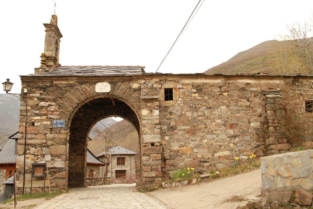 Casa Rural La Torre De Babel Molinaseca Bagian luar foto